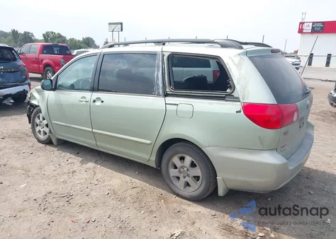2008 Toyota Sienna Le z USA, uszkodzony, nr VIN 5TDZK23C08S218578
